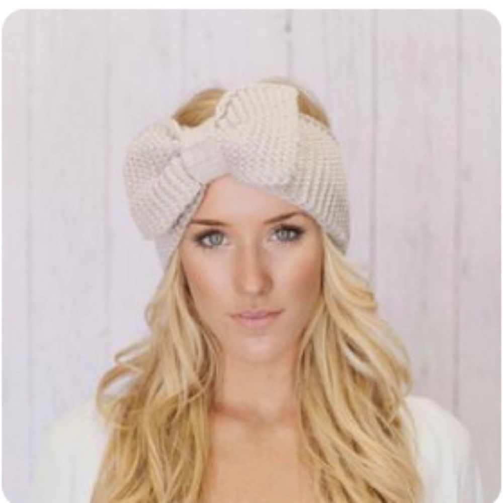 Knitted Large Bow Headband - Ear warmer